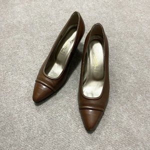 Vintage YSL Yves Saint Laurent 1979 Quilt Brown Leather Spectator High Heels 36